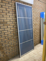 Kit de puerta de armario corrediza curva plateada satinada - Espejo de 2 puertas y cristal de sombra azul - Hecho a medida