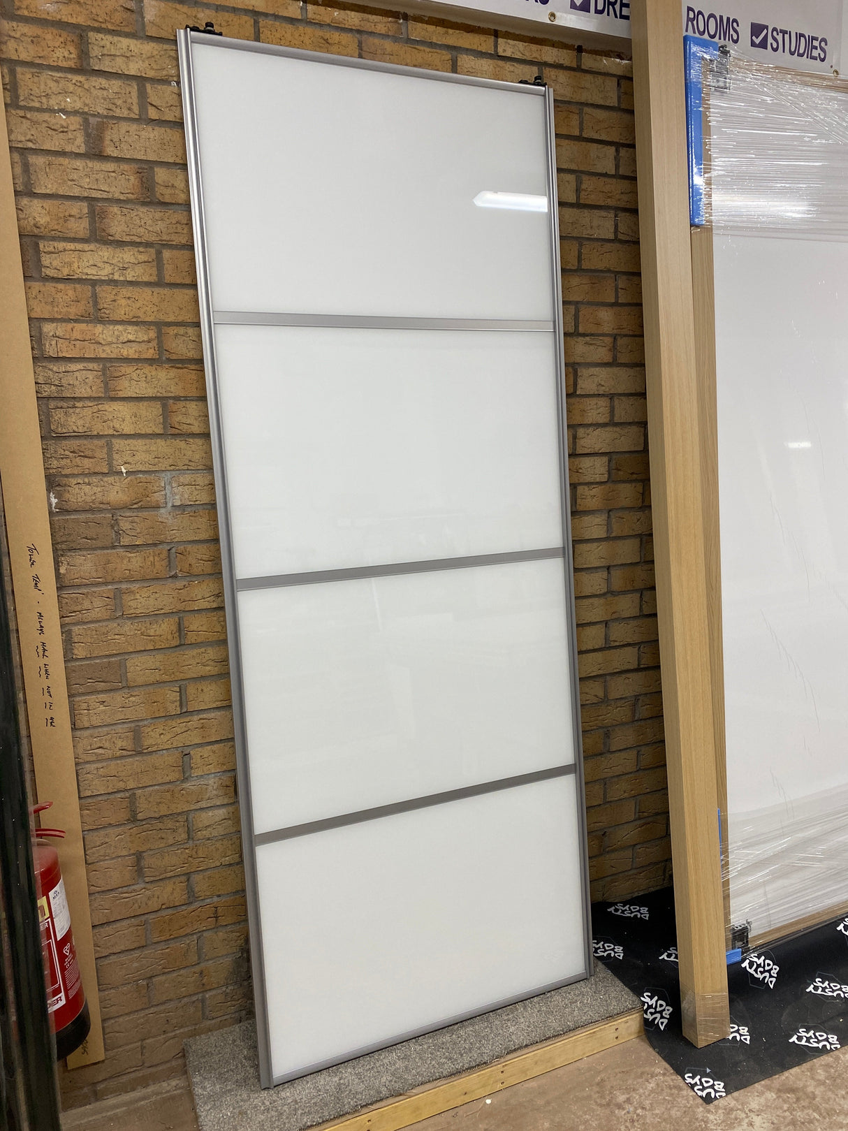 Silver Heritage Sliding Door Wardrobe Kit - 4 Door Mirror & Pure White Glass - Made To Measure - Bedrooms Plus